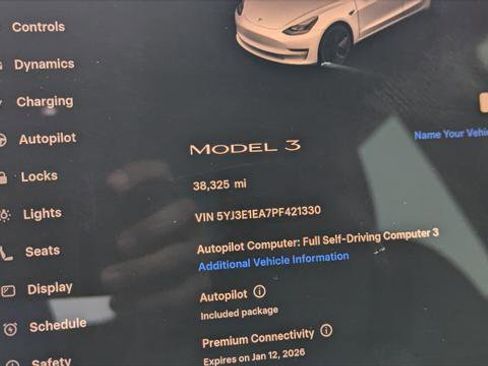 Used 2023 Tesla Model 3 Standard Range image 23