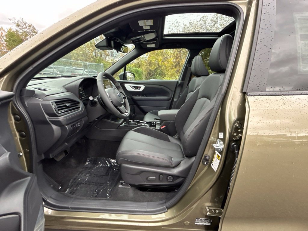 New 2026 Subaru Forester Touring AWD/4WD image 9