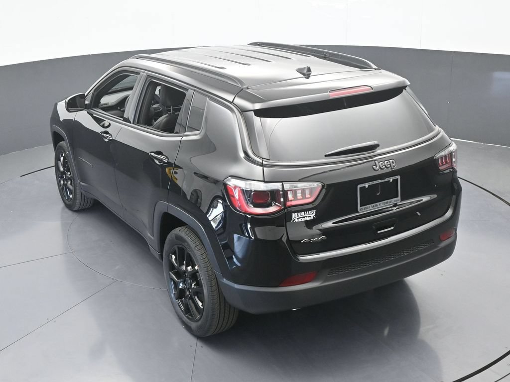 New 2026 Jeep Compass Latitude AWD/4WD image 43
