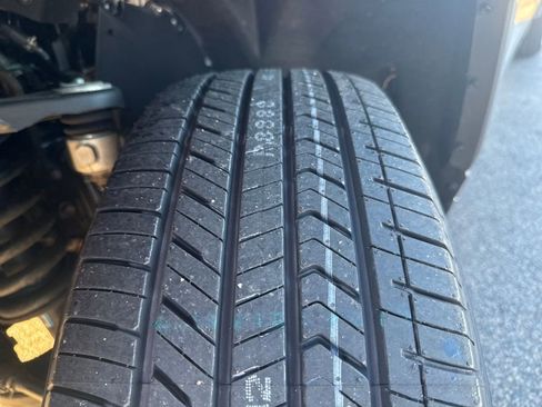 Used 2023 Toyota Tundra Limited image 42