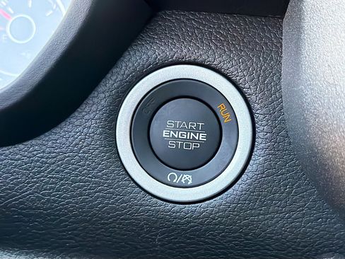 Used 2025 RAM 1500 Tradesman image 33