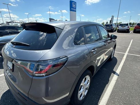 Used 2024 Honda HR-V LX image 8