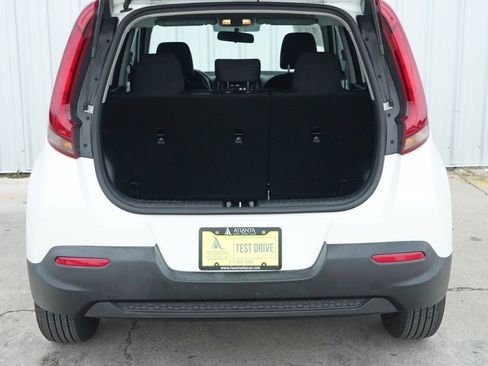 Used 2020 Kia Soul LX image 9
