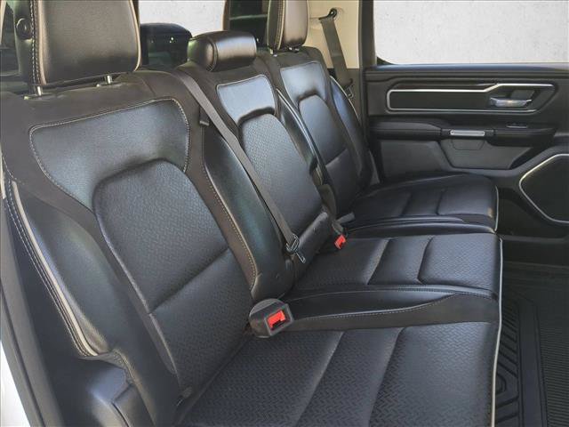 Used 2022 RAM 1500 Laramie AWD/4WD image 18