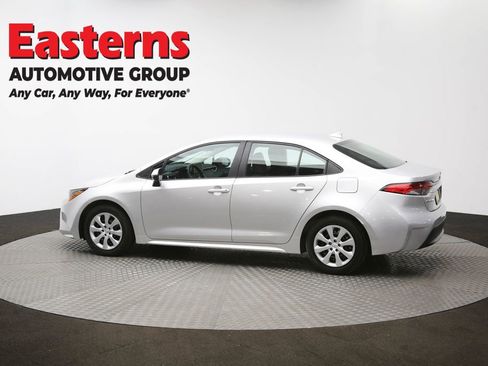 Used 2024 Toyota Corolla LE image 60