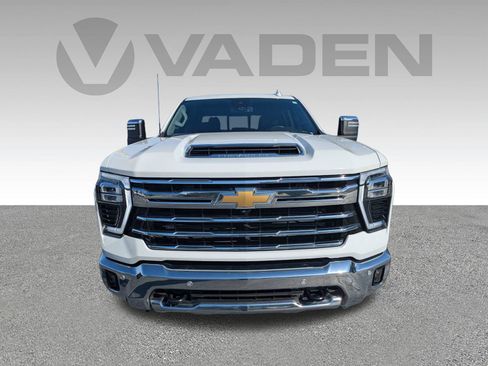 Used 2024 Chevrolet Silverado 2500 LTZ w/ LTZ Convenience Package AWD/4WD image 28