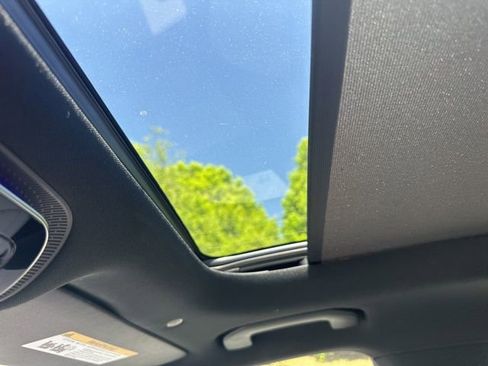 Certified 2022 Mercedes-Benz C 300 4MATIC Sedan image 22