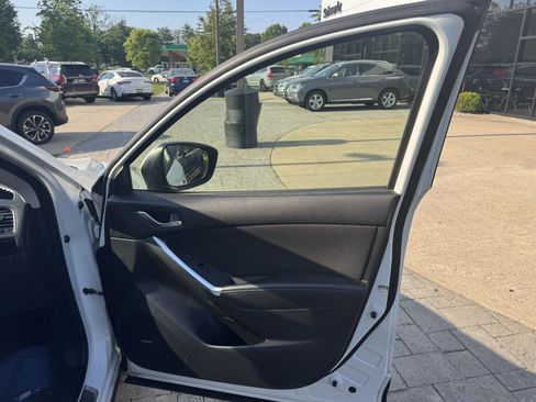 Used 2015 MAZDA CX-5 Touring w/ Bose/Moonroof Package AWD/4WD image 25