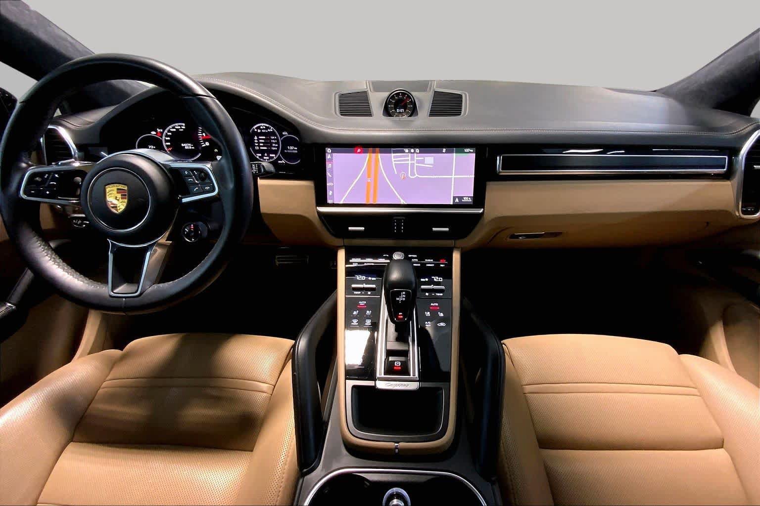 Used 2021 Porsche Cayenne GTS AWD/4WD image 15