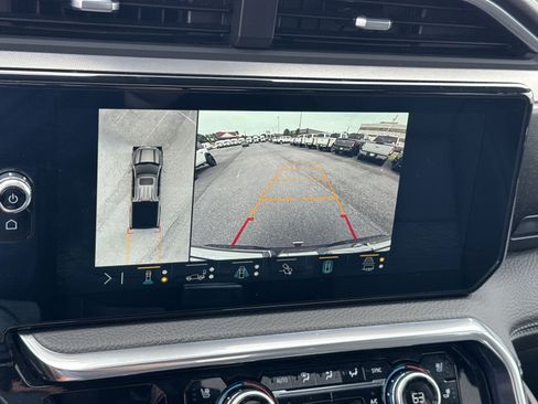 Used 2023 GMC Sierra 1500 Denali w/ Denali Reserve Package AWD/4WD image 19