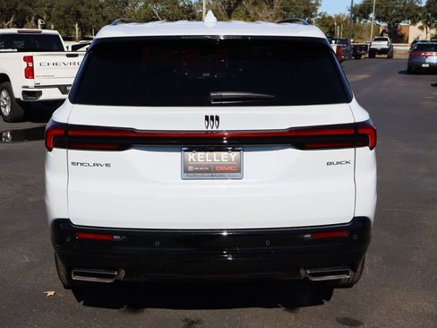 New 2026 Buick Enclave Sport Touring w/ Power Package image 5