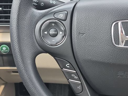 Used 2013 Honda Accord LX image 23