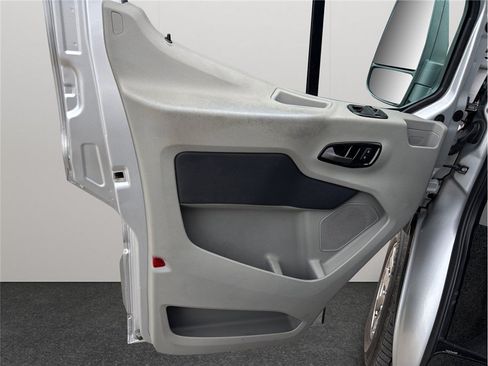 Used 2019 Ford Transit 150 148 Low Roof w/ Exterior Upgrade Package RWD image 20