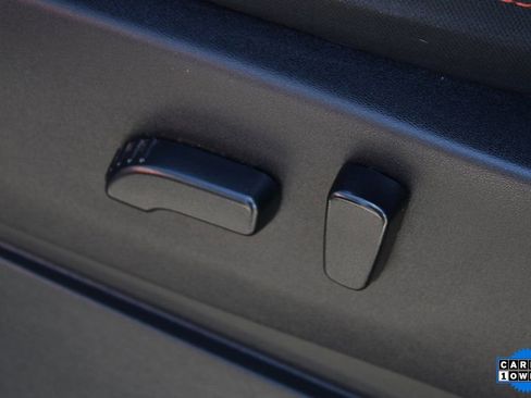 Used 2022 Nissan Frontier PRO-4X w/ Technology Package image 15