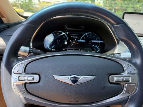 Used 2022 Genesis GV80 2.5T w/ Prestige Package 04 AWD/4WD image 31