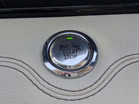 Used 2019 Lincoln Navigator Reserve w/ Cargo Package image 33