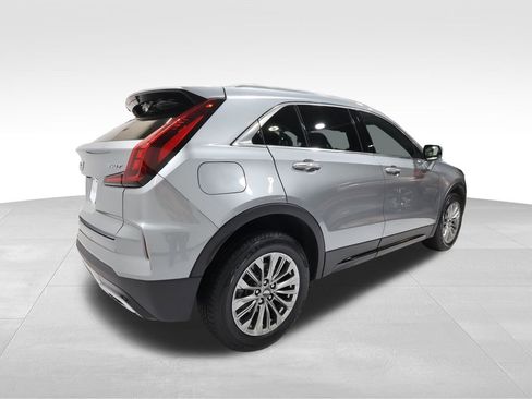 Certified 2025 Cadillac XT4 Premium Luxury image 4