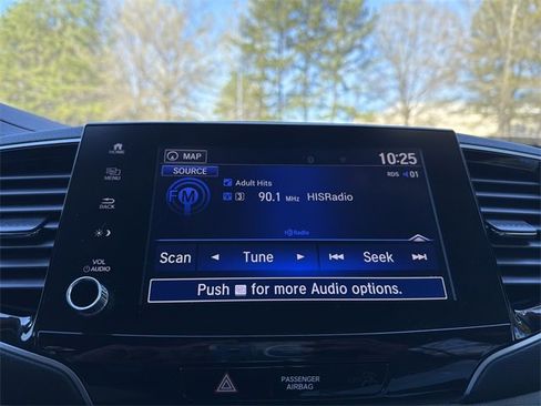 Used 2023 Honda Ridgeline RTL-E image 16