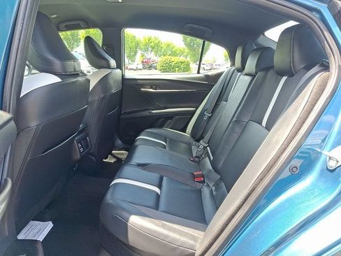 Used 2025 Toyota Camry SE FWD image 10