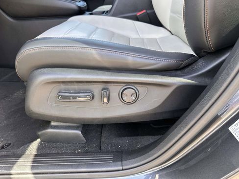 Used 2023 Honda CR-V Sport Touring image 11