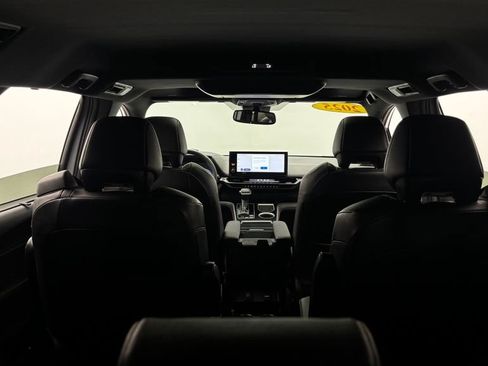 Used 2025 Toyota Sienna XSE w/ XSE Premium Package AWD/4WD image 48