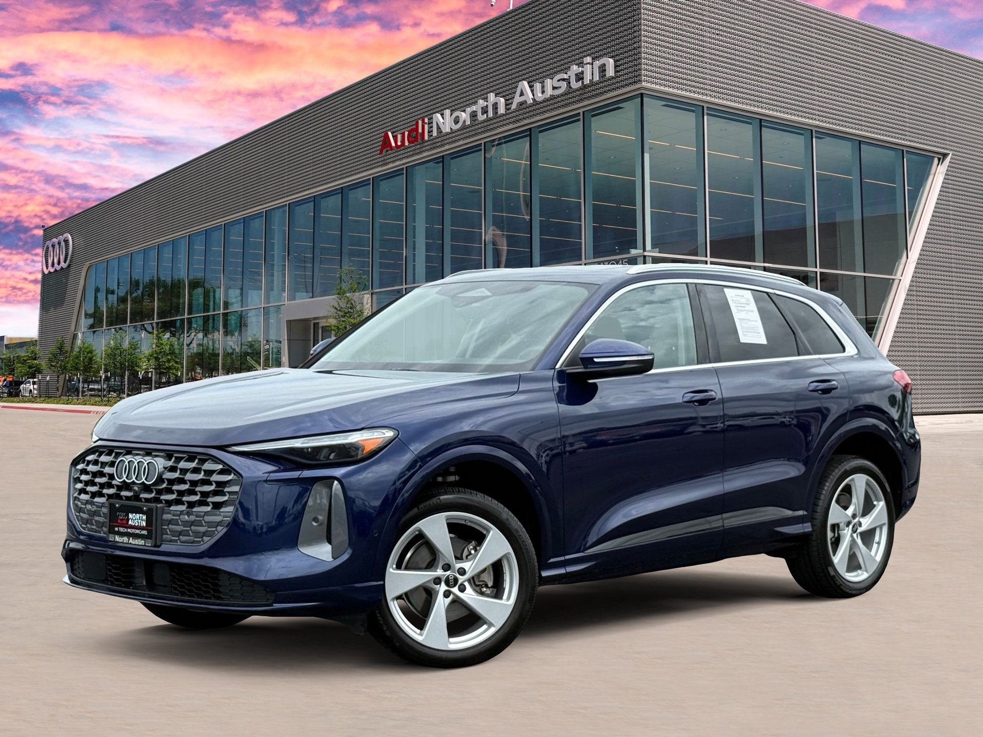 Certified 2025 Audi Q5 Premium w/ Premium Plus AWD/4WD image 1