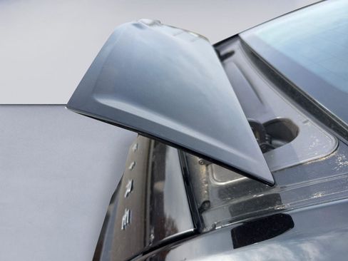 Used 2007 Chrysler Crossfire Coupe image 10