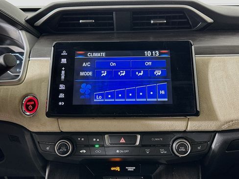 Used 2021 Honda Clarity Touring image 23