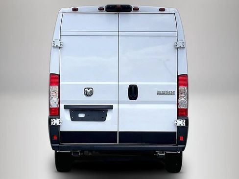 Used 2025 RAM ProMaster 2500 w/ Convenience Group FWD image 6