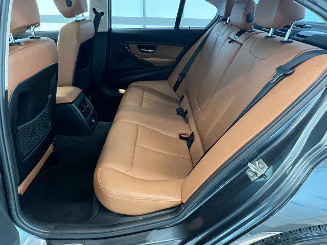 Used 2013 BMW 328i Sedan RWD image 26