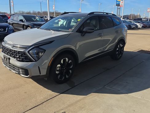 Used 2024 Kia Sportage X-Line w/ X-Line Premium Package image 4