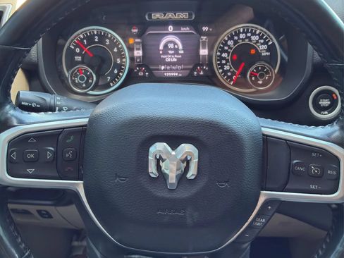 Used 2020 RAM 1500 Big Horn RWD image 9