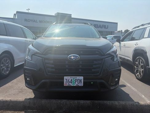 Used 2023 Subaru Ascent Onyx Edition Limited AWD/4WD image 2