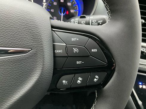 New 2026 Chrysler Pacifica Limited w/ S Appearance Package image 19