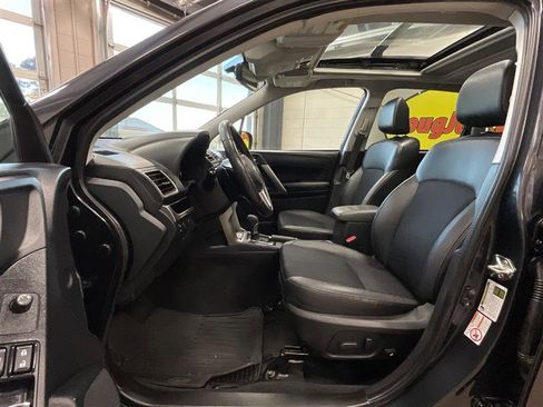 Used 2018 Subaru Forester 2.5i Premium image 11