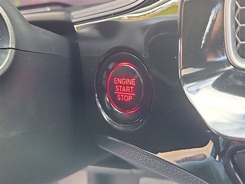 Certified 2022 Honda Civic EX image 25