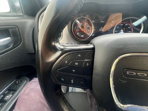 Used 2022 Dodge Charger SXT image 18