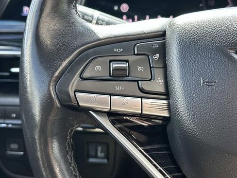 Used 2021 Cadillac Escalade ESV Sport w/ LPO, Illumination Package AWD/4WD image 22