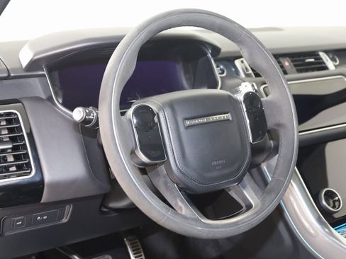 Used 2022 Land Rover Range Rover Sport HST image 6