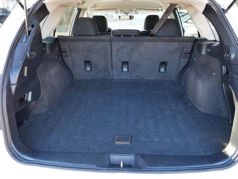 Used 2019 Subaru Outback 2.5i Premium image 18