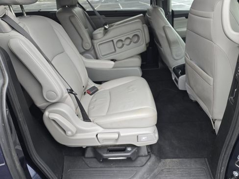 Certified 2023 Honda Odyssey Touring image 24