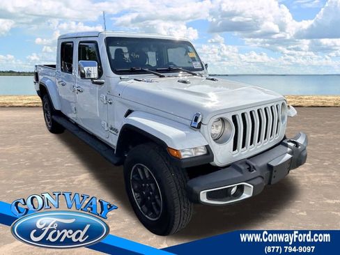 Used 2023 Jeep Gladiator Overland AWD/4WD image 1