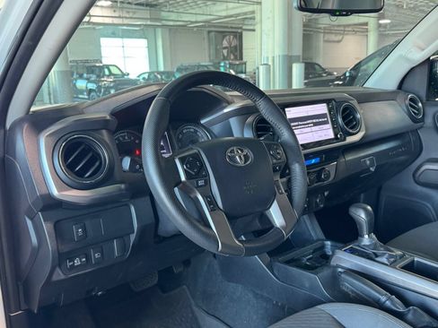 Used 2023 Toyota Tacoma SR5 RWD image 12