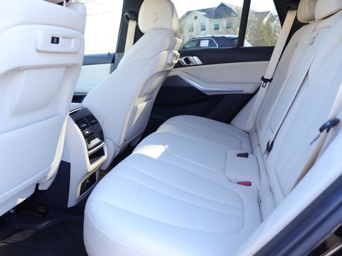 Used 2019 BMW X5 xDrive40i w/ Convenience Package image 13