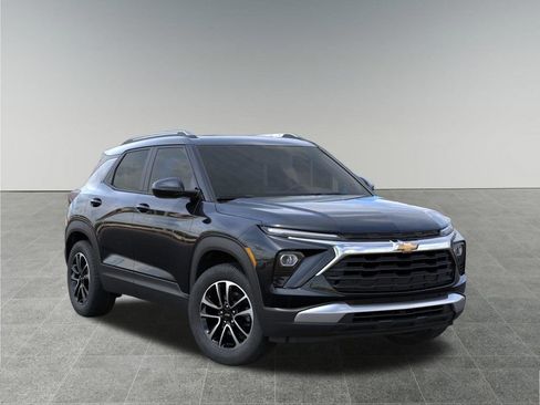 New 2026 Chevrolet TrailBlazer LT w/ Convenience Package FWD image 7