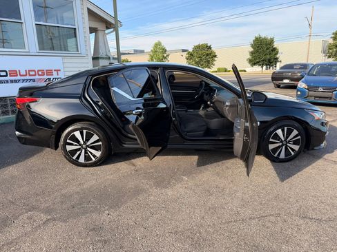 Used 2019 Nissan Altima 2.5 SV FWD image 18
