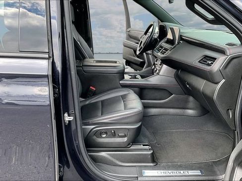 Certified 2023 Chevrolet Suburban RST AWD/4WD image 30
