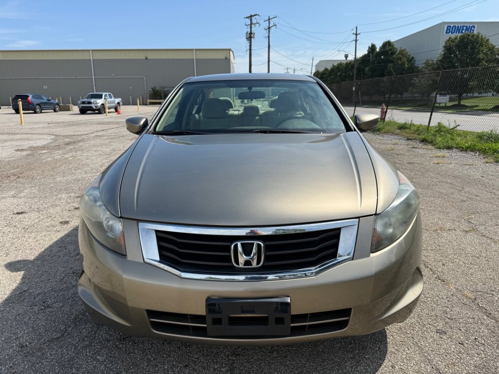 Used 2010 Honda Accord LX-P image 7