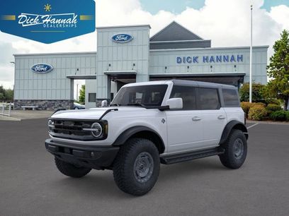 New 2025 Ford Bronco Outer Banks w/ Sasquatch Package