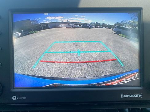 Used 2021 Toyota RAV4 XLE Premium image 27